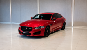 QUANTO CUSTA TER UM CARRO EXCLUSIVO? JAGUAR XF IMPRESSIONA, MAS CUSTA CARO