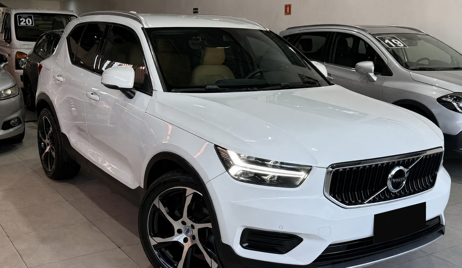 Volvo XC40 T5 Momentum usado